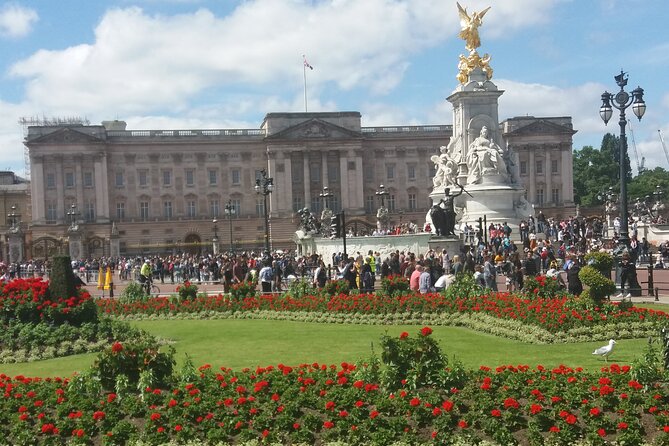 Take Your Time Private London Walking Tour - South Kensington and Hyde Park: Museums, Royal Buildings, and a Pint Stop