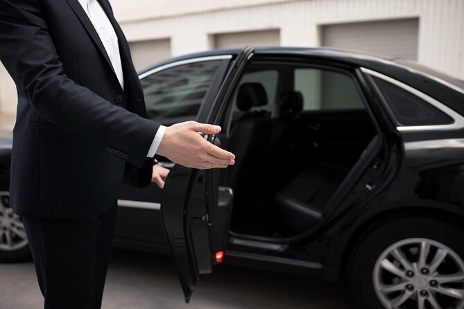Taxi: Heathrow Airport To or From London - Meeting up at Heathrow: where you’ll actually find the driver