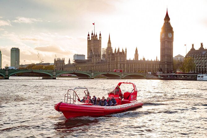 Thames Rockets Sunset London Speedboat Experience - Guides and onboard vibe: humor, facts, and the personal touch