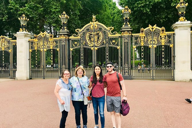 The 6 Hour Private Iconic Black Cab Sightseeing Tour - Buckingham Palace: aim for Changing of the Guard (when your day lines up)