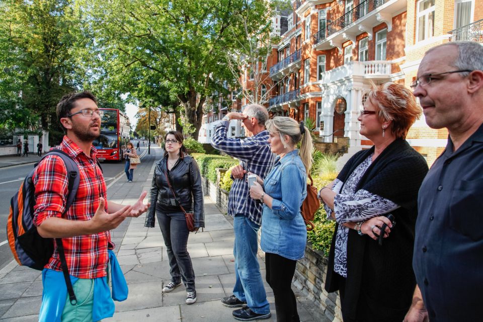 The Beatles London Walking Tour - Abbey Road Studios finale: the wall, the crossing, and crowd math