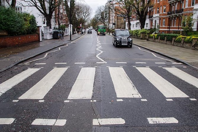 The Beatles tour in London in Spanish - Key Highlights You’ll Feel Right Away