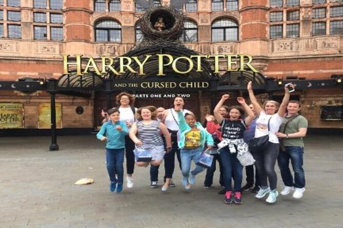 The Best Harry Potter Tour & The London Dungeons - The Palace Theatre and the Harry Potter sign stop