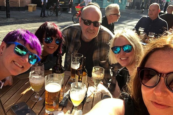 The Bowie's Soho Walking Tour - Aiden’s storytelling: fun facts plus 60s/70s rock context