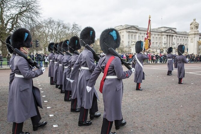 The Changing of the Guard Tour and Buckingham Palace - Price and value: why $24.95 can work (and when it won’t)