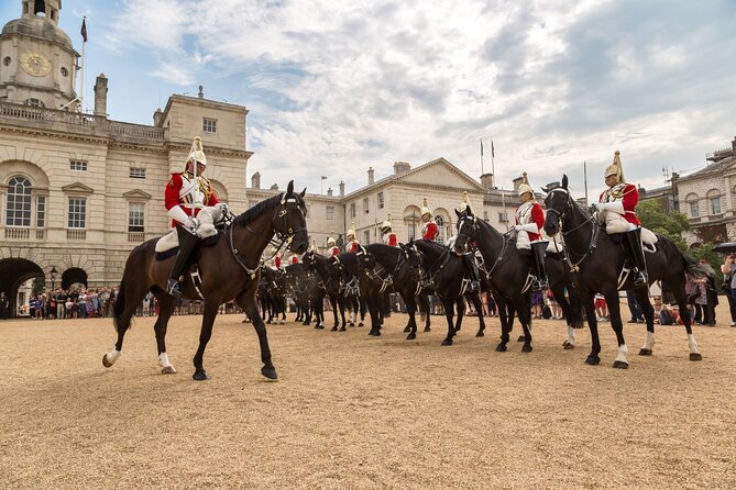 The Changing of the Guard Tour and Buckingham Palace - Guides make or break this tour (and the names you’ll hear)