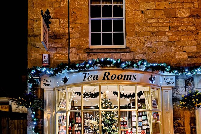 The Cotswolds Guided Day Tour from London - The Guide and Live Commentary: Helpful Storytelling, Mixed Volume