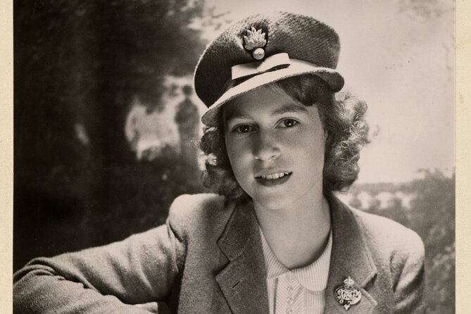 The Kings Gallery - Queen Elizabeth II: Her Life in Style - Entry experience: what to expect at the door
