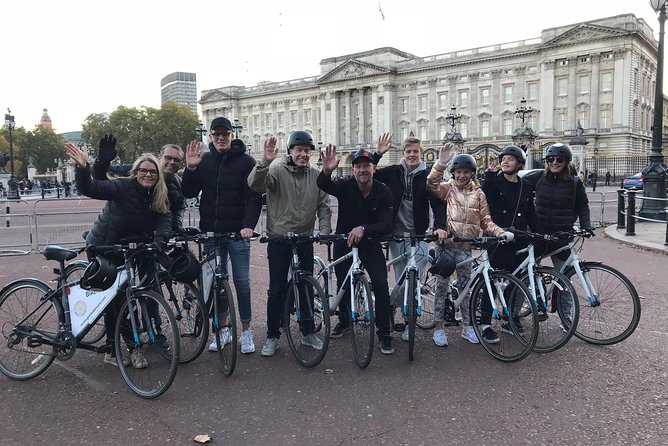 The London Landmarks, 3.5 hour Afternoon tour - Trafalgar Square and Hyde Park: history in the open, then air and space