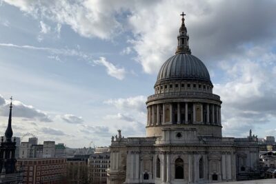 The Magic of Harry Potter Private Guided Tour for Kids and Families in London - The 3-hour route: from Piccadilly Circus to King’s Cross, with one transit hop