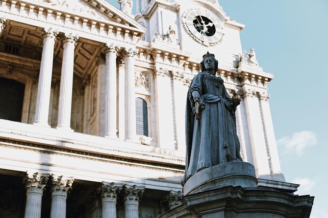 The Old City of London - Exclusive Guided Walking Tour - The Tower of London: Fortress Views, Real Complexity, and Entry Limits