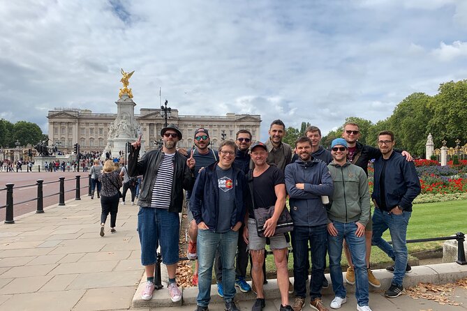 The Royal Express - 2.5 hour - Buckingham Palace to Big Ben: Quick Stops That Actually Teach You Something