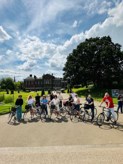 The Royal Express, 2.5 hour tour - Kensington Gardens at Sunset: Where the Golden Hour Actually Works
