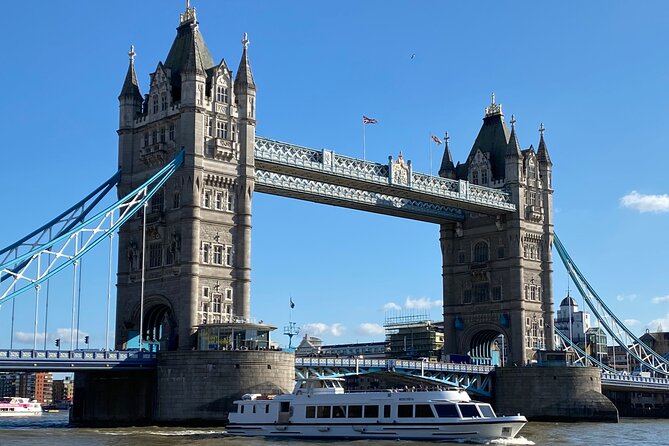 The Tower of London - Small Group Tour with a Local Expert - Small-group feel: flexibility, questions, and real pacing