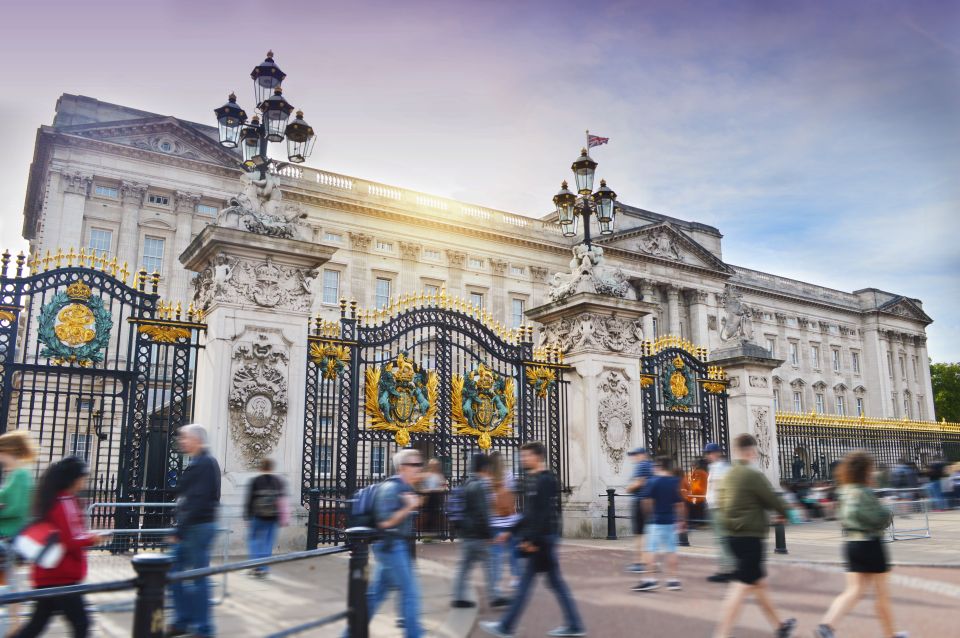Tour in Italian: Londra in un Giorno - Double-decker London: seeing the real city between landmarks