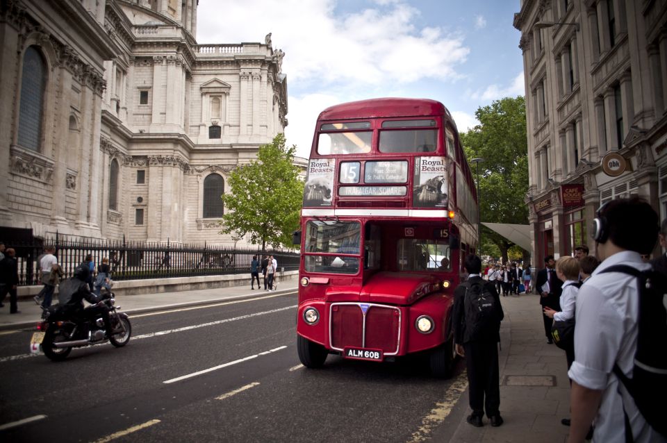 Tour in Italian: Londra in un Giorno - National Gallery guided tour: art with a clear focus