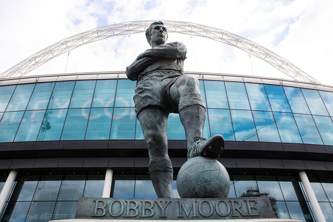 Tour of Wembley Stadium in London - Walking in: Dressing Rooms, Press Room, and the Player Tunnel