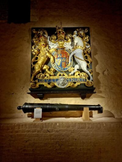 Tower of London Crown Jewels and English Royal History Tour - The 3-hour pacing: timed entry plus focused stops