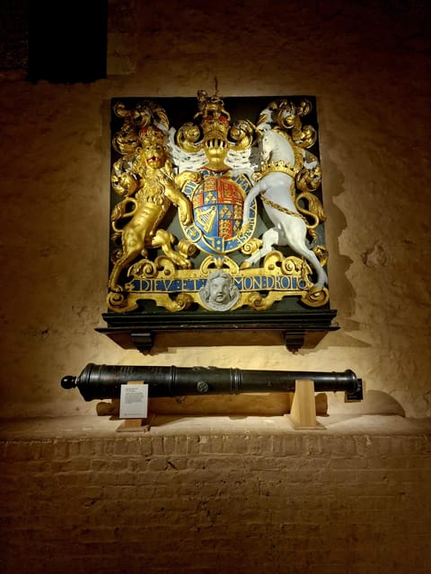 Tower of London Crown Jewels and English Royal History Tour - The 3-hour pacing: timed entry plus focused stops