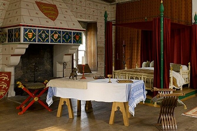 Tower of London Guided Tour with Beefeater Meet & Crown Jewels - Key things that make this Tower tour worth your time