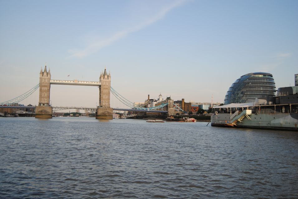 Tower of London Private Guided Tour - White Tower and William the Conqueror’s build: fear in stone