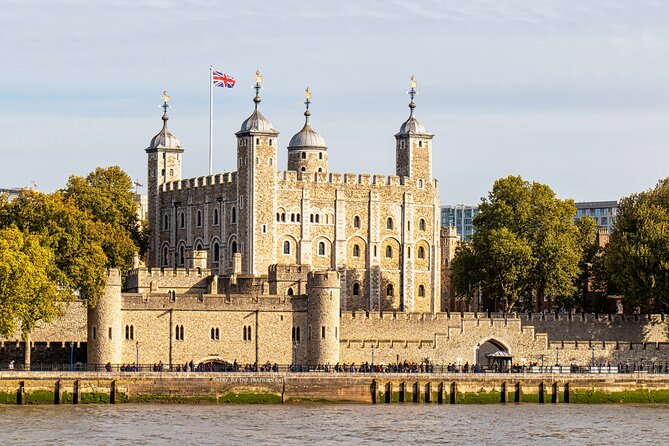 Tower of London Private Walking Tour - Price and value: what you’re paying for (and what you’ll still need)