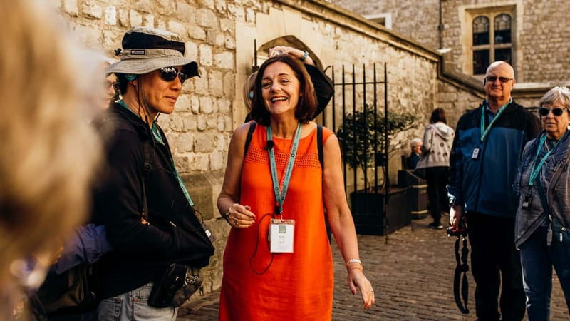 Tower of London Tour with Crown Jewels, plus River Cruise - Key points before you go