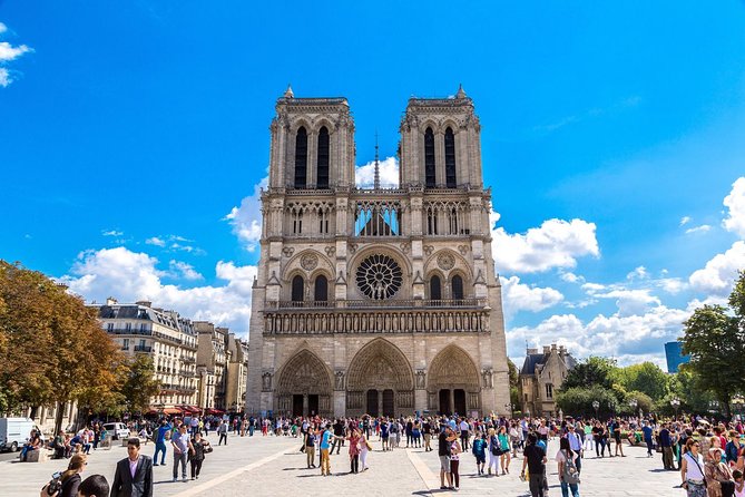Trip to Paris with Seine Cruise, Bus Tour and Travel Card - Money and Value: What $310.91 Really Buys