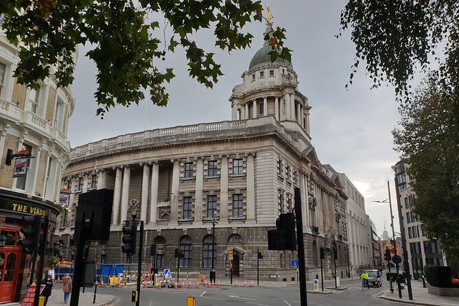 Turmoil, Templars & Oliver Twist London's Squalor and Splendour - Stop by stop: Bow Street to the Old Bailey