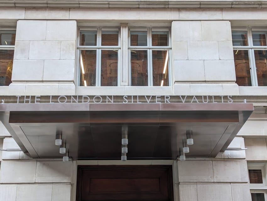 Turmoil, Templars, Oliver Twist: London's Squalor & Splendor - Freemasons’ Hall and Aldwych: Splendor With an Agenda
