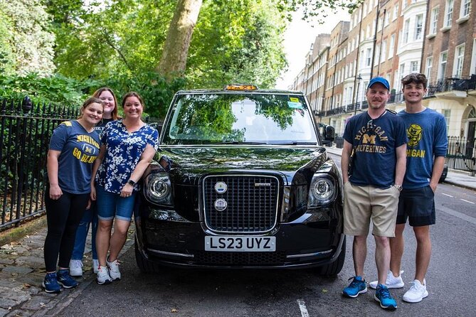 Ultimate 8h Extended Private Tour of London in a Black Cab - St. Paul’s to the Great Fire monument: from Wren to 1666