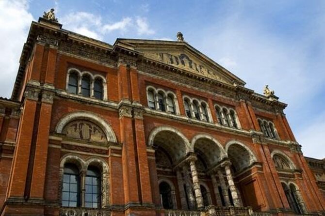 V&A Victoria and Albert Museum Guided Tour in South London - Quick hits before you go