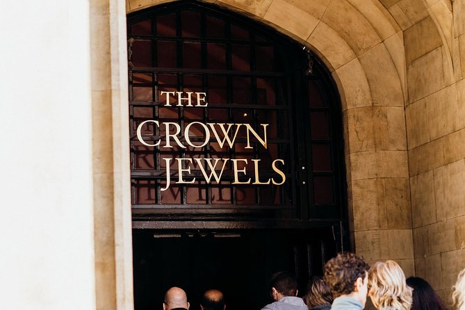 VIP Early Access Opening Ceremony Tower of London & River Cruise - Thames River Cruise Pass: pick your departure point