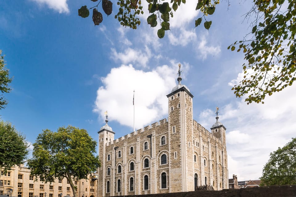 VIP Tower of London Beefeater Meet & Greet and Royal London - Price and value: is $141 fair for 4 hours?