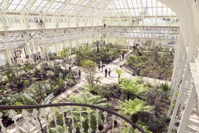 Visit Kew Gardens & 3 Hour Westminster Walking Tour - Horse Guards Parade and Whitehall: where the street becomes the story