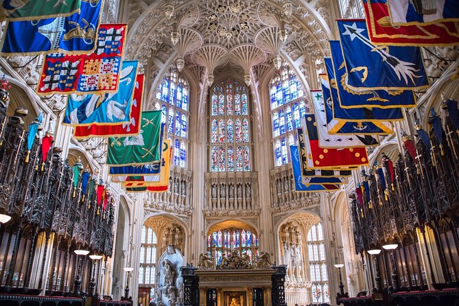 Walking Tour of London Westminster Abbey, Big Ben, Buckingham - Westminster Abbey: guided interior (4 hours) vs self-visit with a service (3 hours)