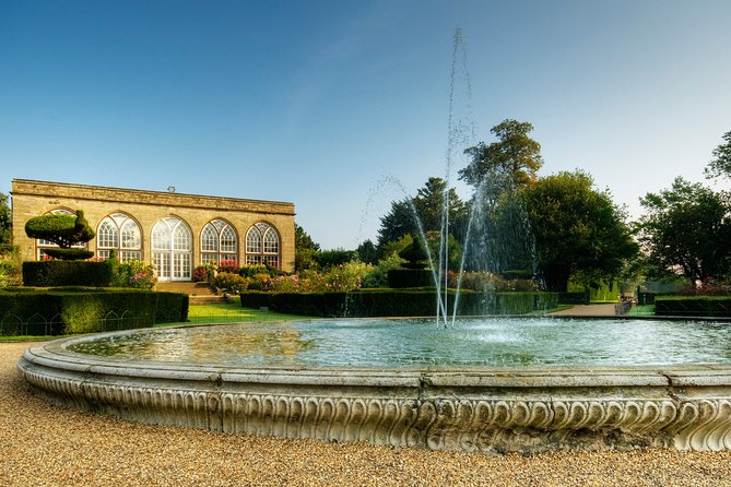 Warwick Castle Including Return Train Tickets from London - Live shows at Warwick Castle: jousting, archery, and birds of prey