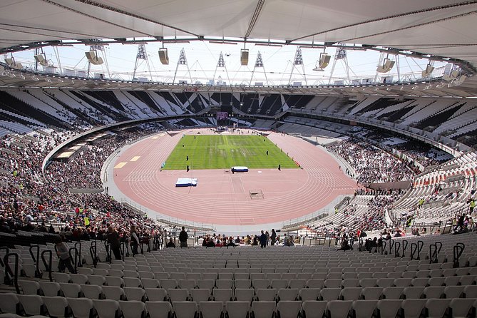West Ham United FC London (Olympic) Stadium Tour - The stadium route: directors areas to the tunnel and back