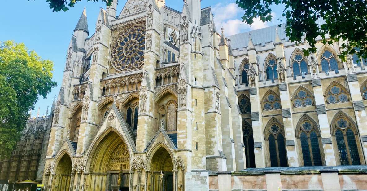 Westminster Abbey Skip-the-Line Entry and Private Tour - Galleries, Secrets, and the View from the Triforium