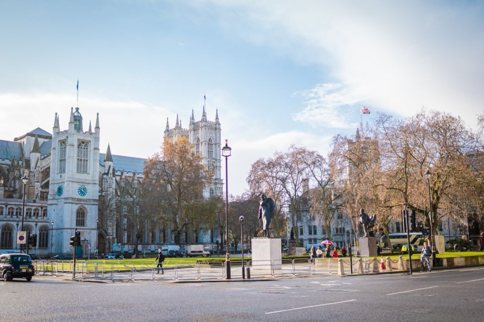 Westminster and National Gallery 3.5-Hour Tour in Italian - Watching the Changing of the Horse Guards