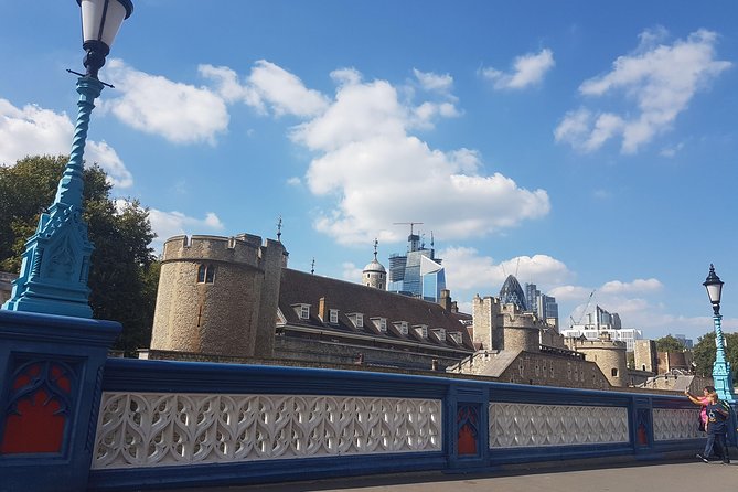 Westminster Walking Tour & Visit The Tower of London - Tower of London Entry Plus the Optional Beefeater Tour