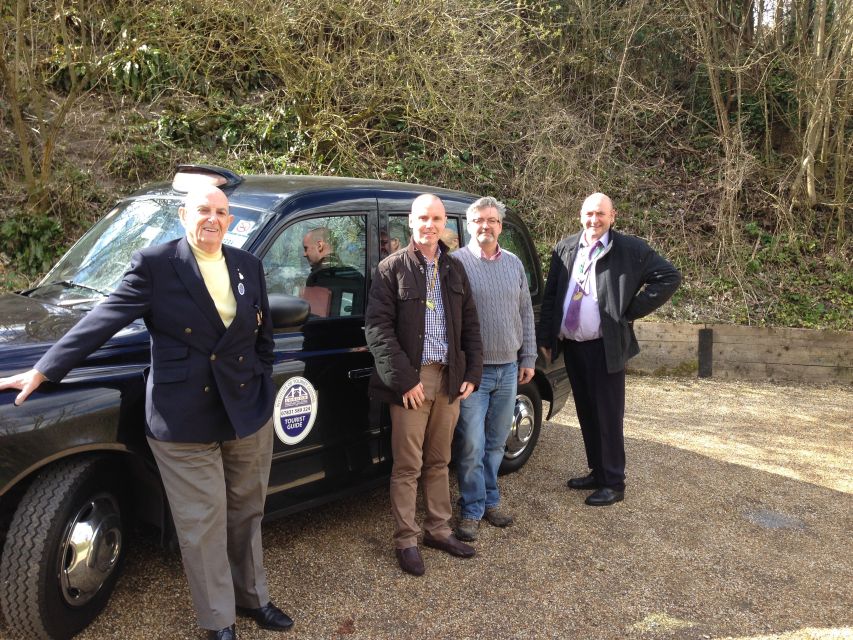 Windsor Castle & Hampton Court Palace VIP Black Taxi Tour - Windsor Castle: Your Must-See Stops Without the Guesswork