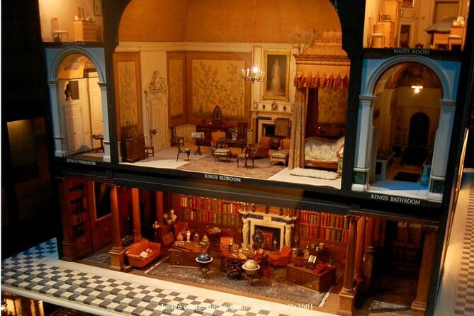 Windsor Castle & St George's Chapel Private 3-hour Walking Tour - Changing ceremonies and royal timing: how to read what you see