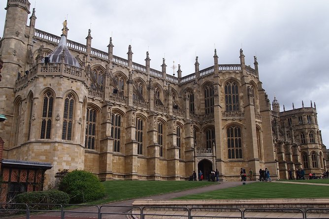 Windsor Castle, Stonehenge & Roman Baths Private Tour - Schedule Discipline: How to Avoid the Common “Spent Too Much Time Driving” Problem