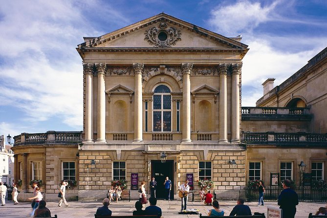 Windsor Castle, Stonehenge & Salisbury Cathedral Guided Tour - Price and Value: Is $122.84 a Good Deal?