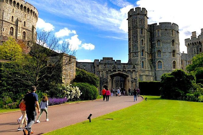 Windsor Castle Tour from London with Optional Lunch or London Eye - Who should book this Windsor trip (and who should rethink it)