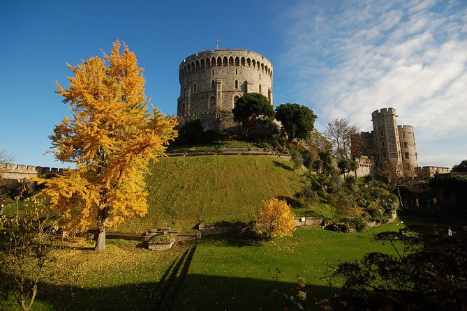 Windsor Castle Tour from London with Transportation & Audio Guide - Windsor Castle: the hilltop setting you can’t fake