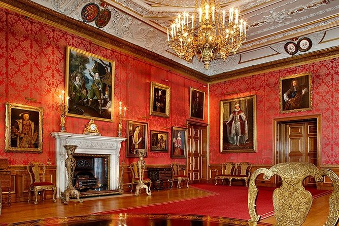 Windsor & Hampton Court Executive Vehicle Private Tour with Pass - The in-between stops that add variety: Eton, Great Park, Runnymede