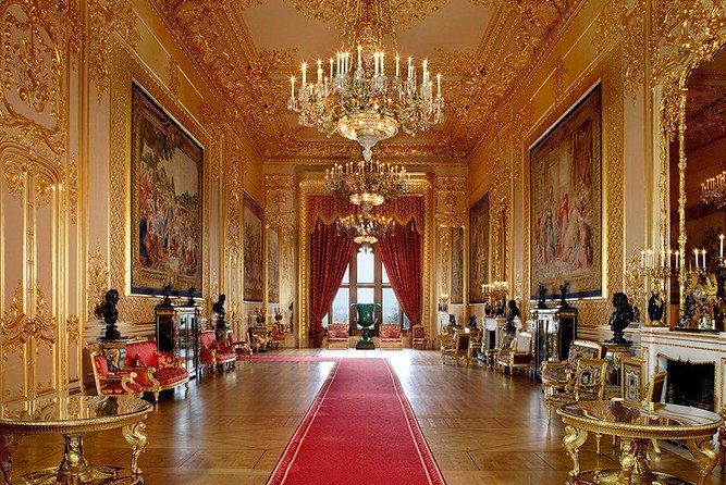 Windsor & Hampton Court Executive Vehicle Private Tour with Pass - Tickets included: a big convenience, but verify the handoff