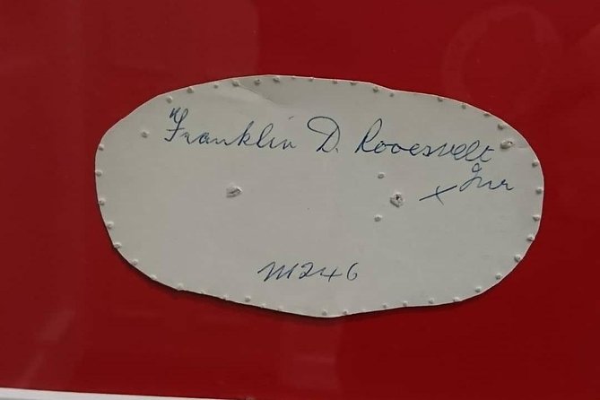 Winston Churchill's London and The Churchill War Rooms - A Private Tour. - James J. Fox & Robert Lewis: cigar culture with a practical twist